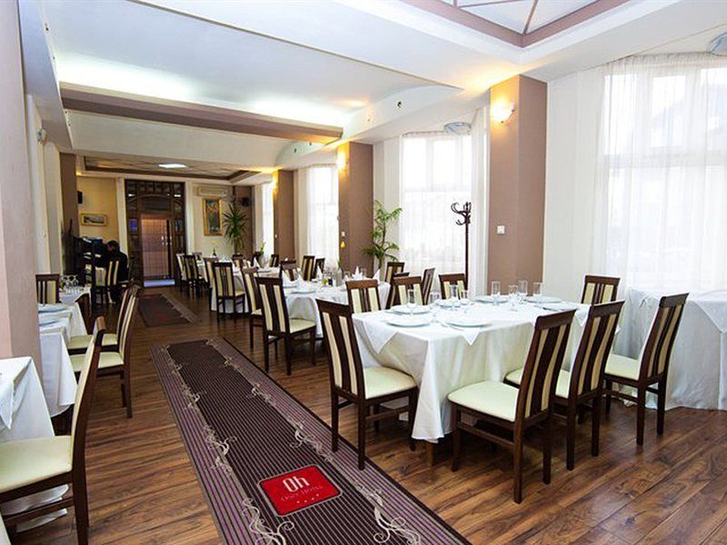Hotel Onix Cluj-Napoca Buitenkant foto